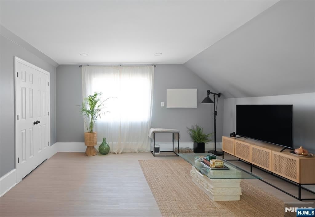 3912 Liberty Avenue – photo 5