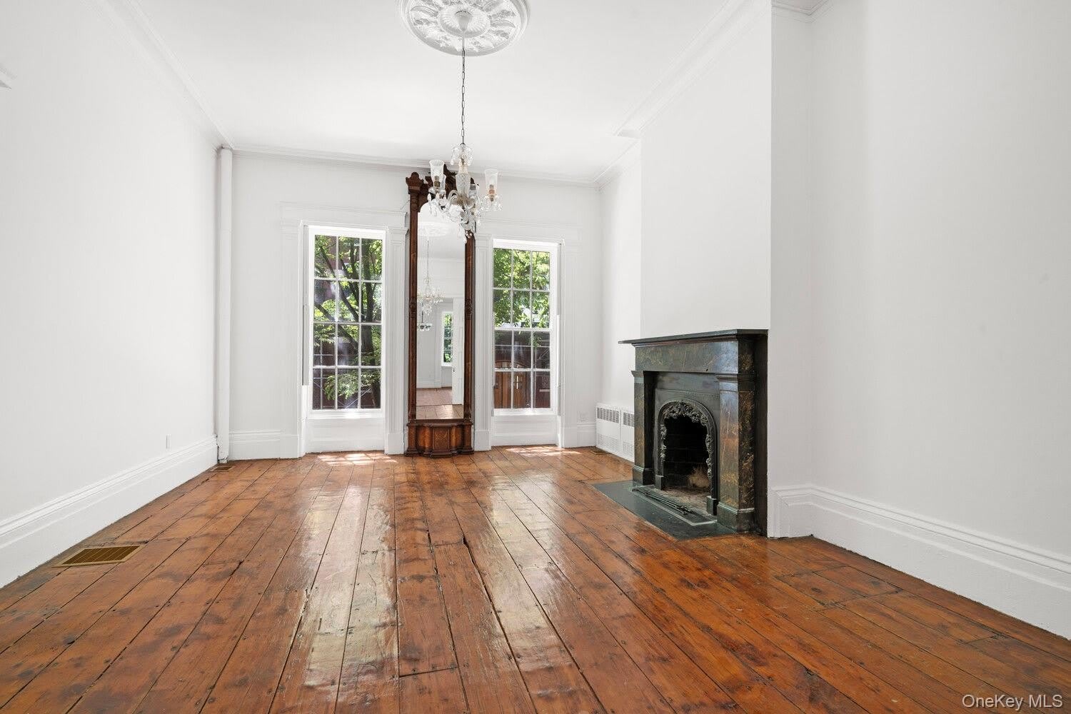 71 HORATIO Street – photo 2