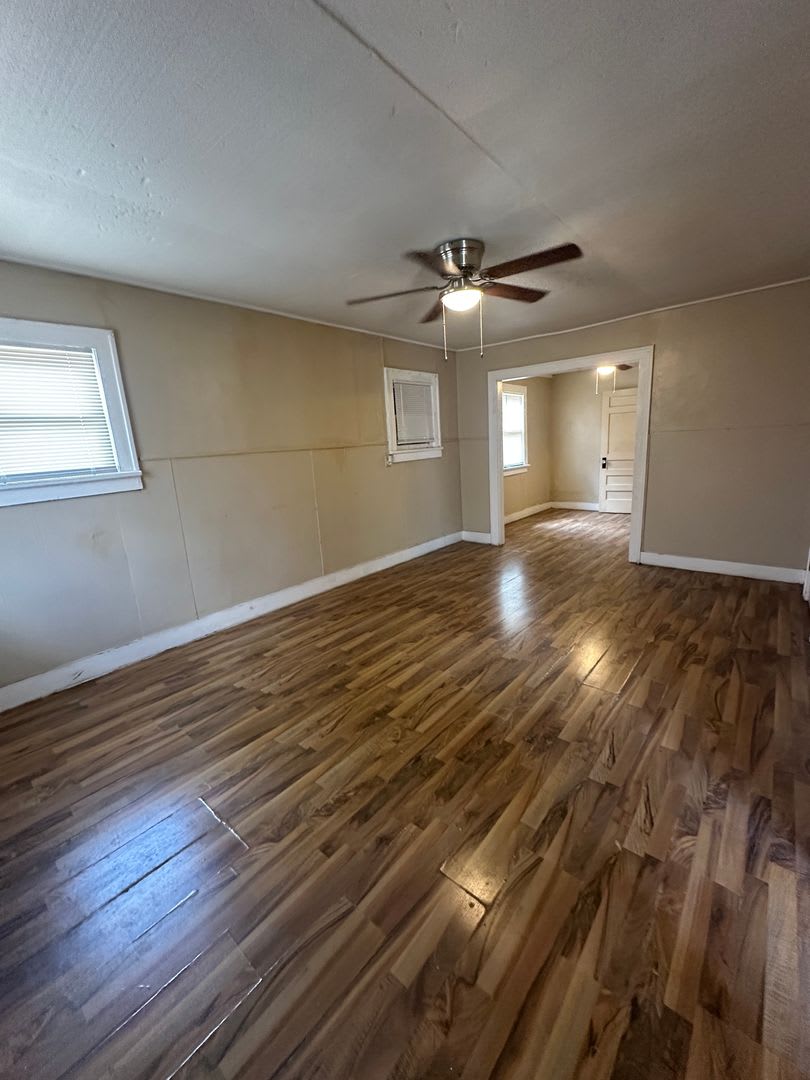 1112 S Hayden Duplex – photo 2