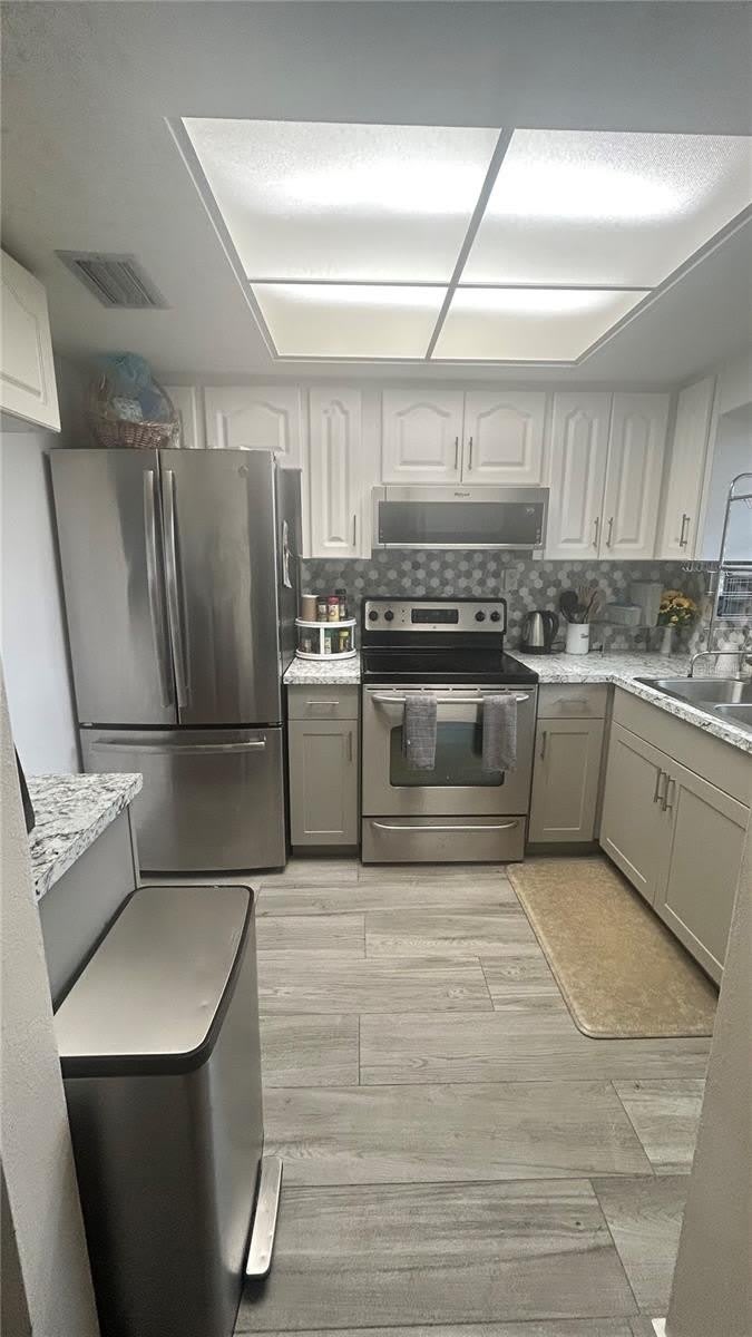 5059 LIVE OAK Circle – photo 2