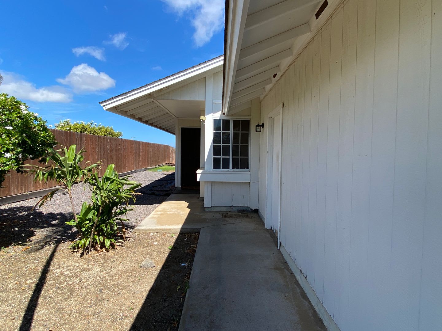 3 Bedroom 2 Bath Home With Enclosed Garage In Waikoloa Village – photo 2
