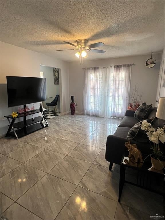 712 Toronto Avenue – photo 4