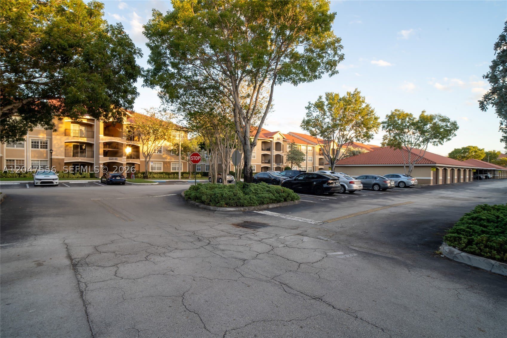 215 SW 117th Ter – photo 4