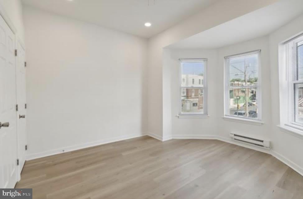 5554 LANSDOWNE Avenue – photo 5