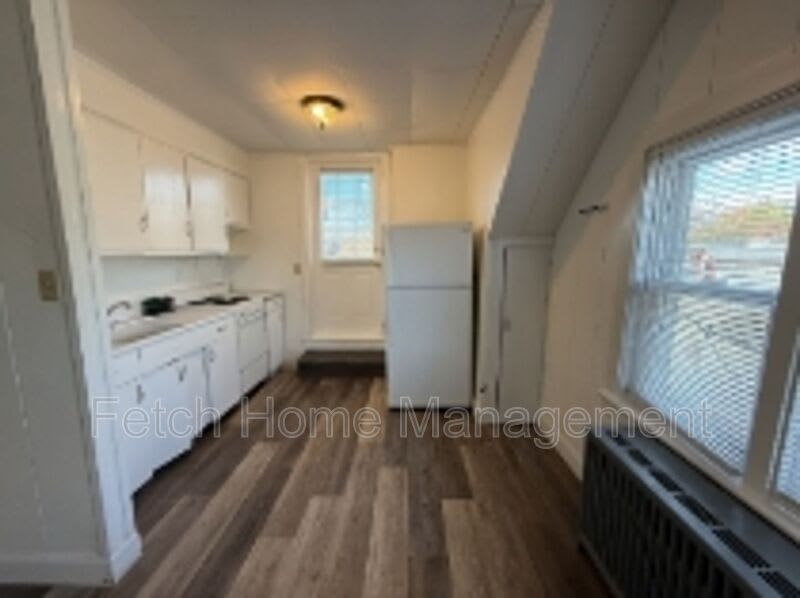 825 Church Street – photo 4