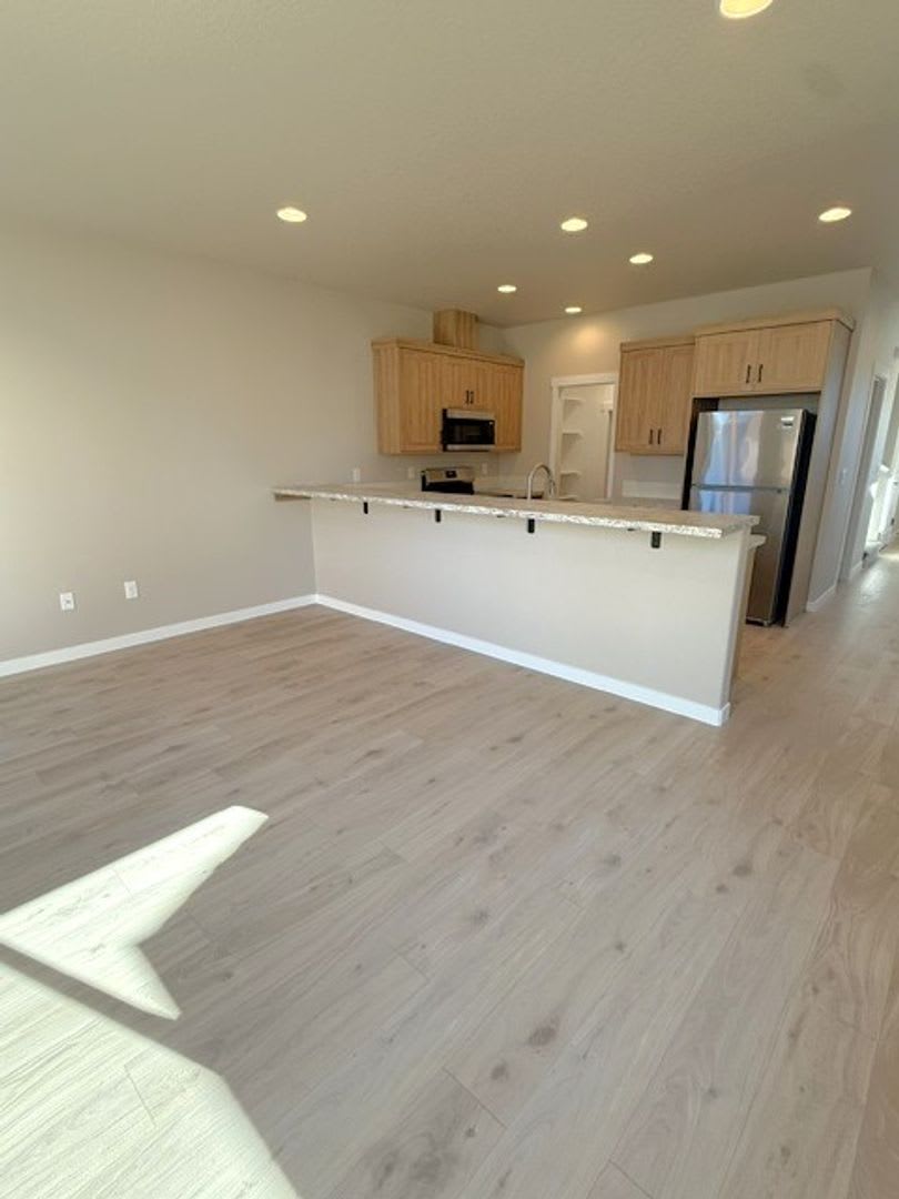 Brand-New 2026 Duplex – Spacious 3-Bedroom Home – photo 2