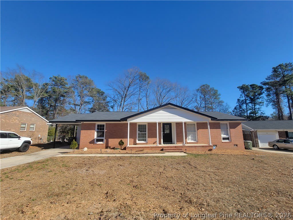 215 Haverhill Drive – photo 1