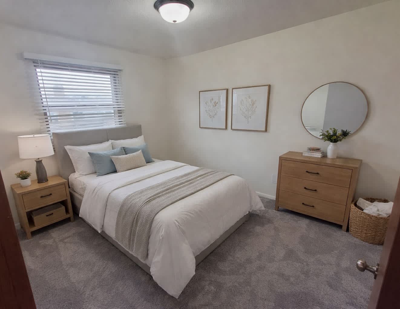 English Conway Place – photo 5
