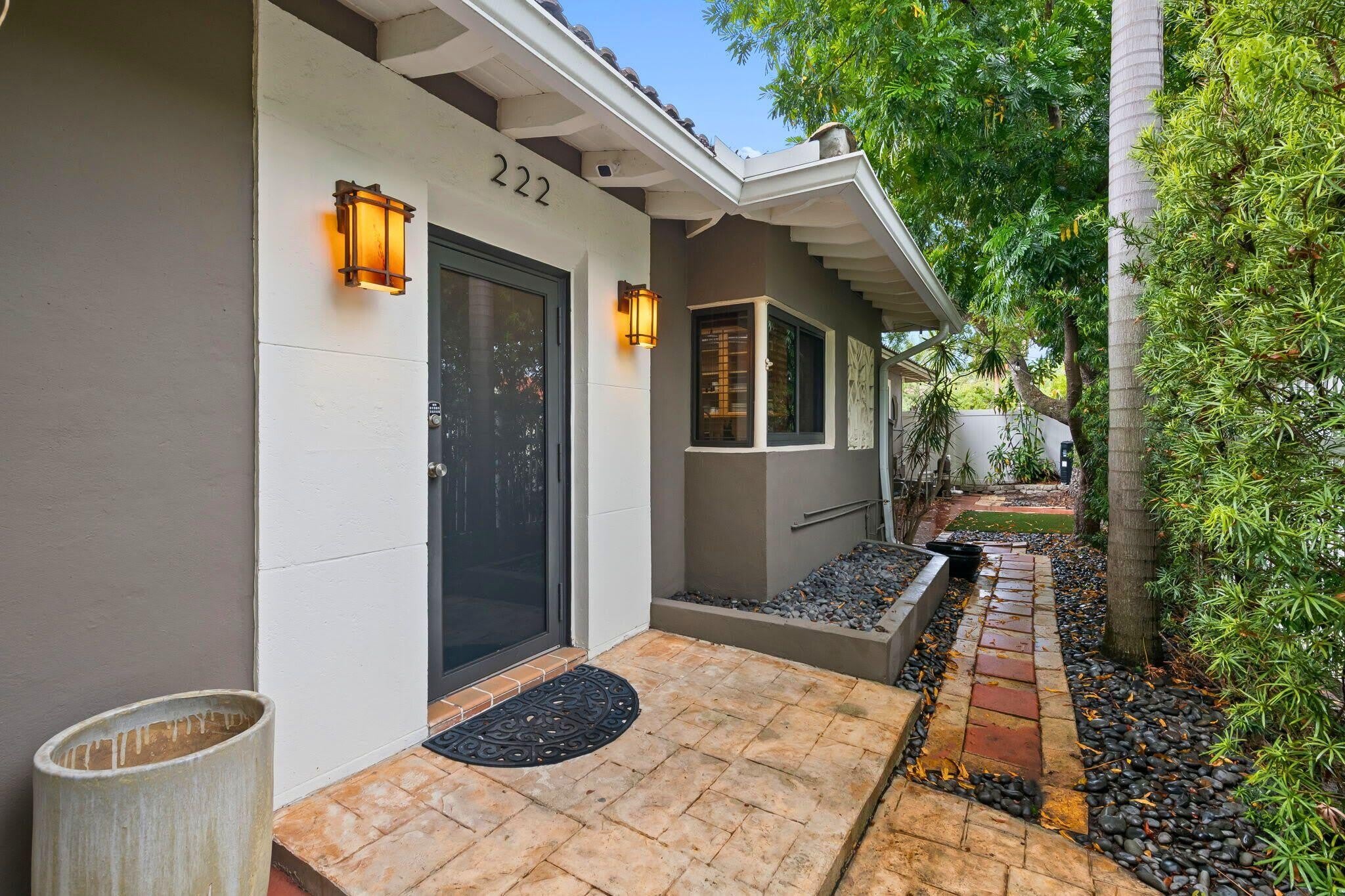 222 SE 16th Avenue – photo 3