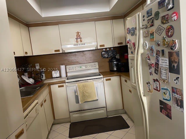 9060 SW 125th Ave – photo 4