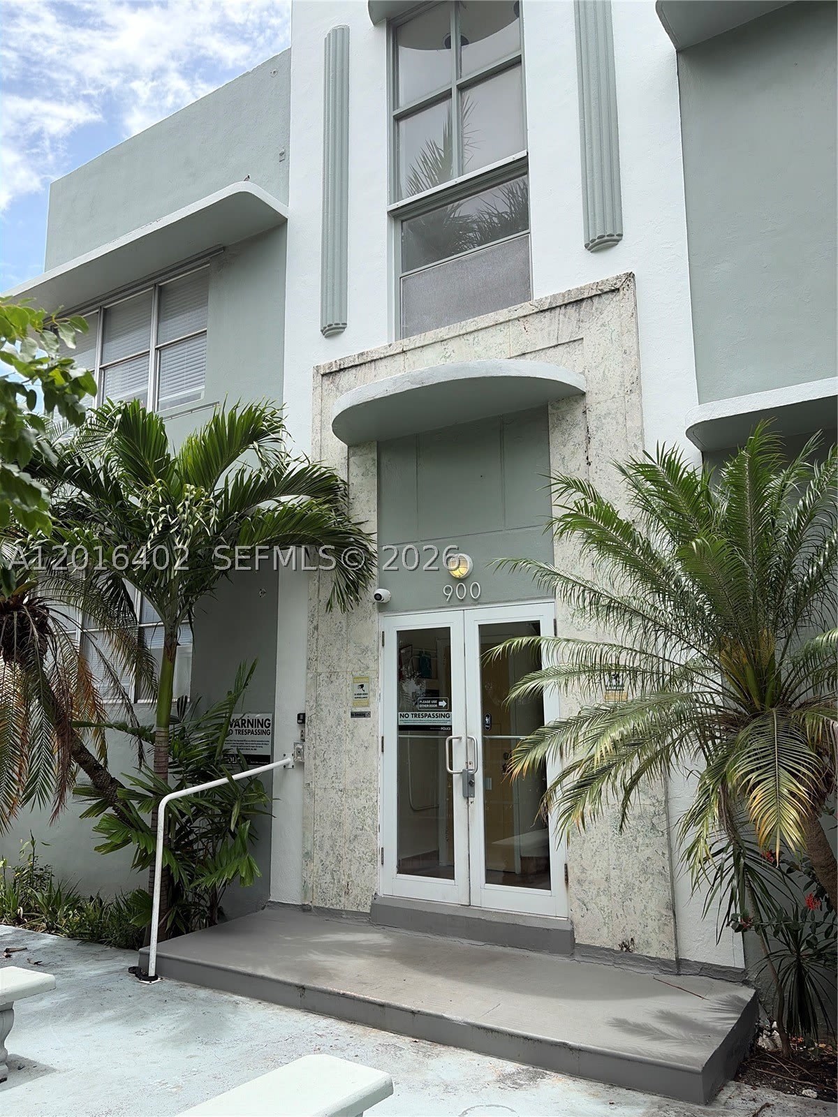 900 Jefferson Ave – photo 1