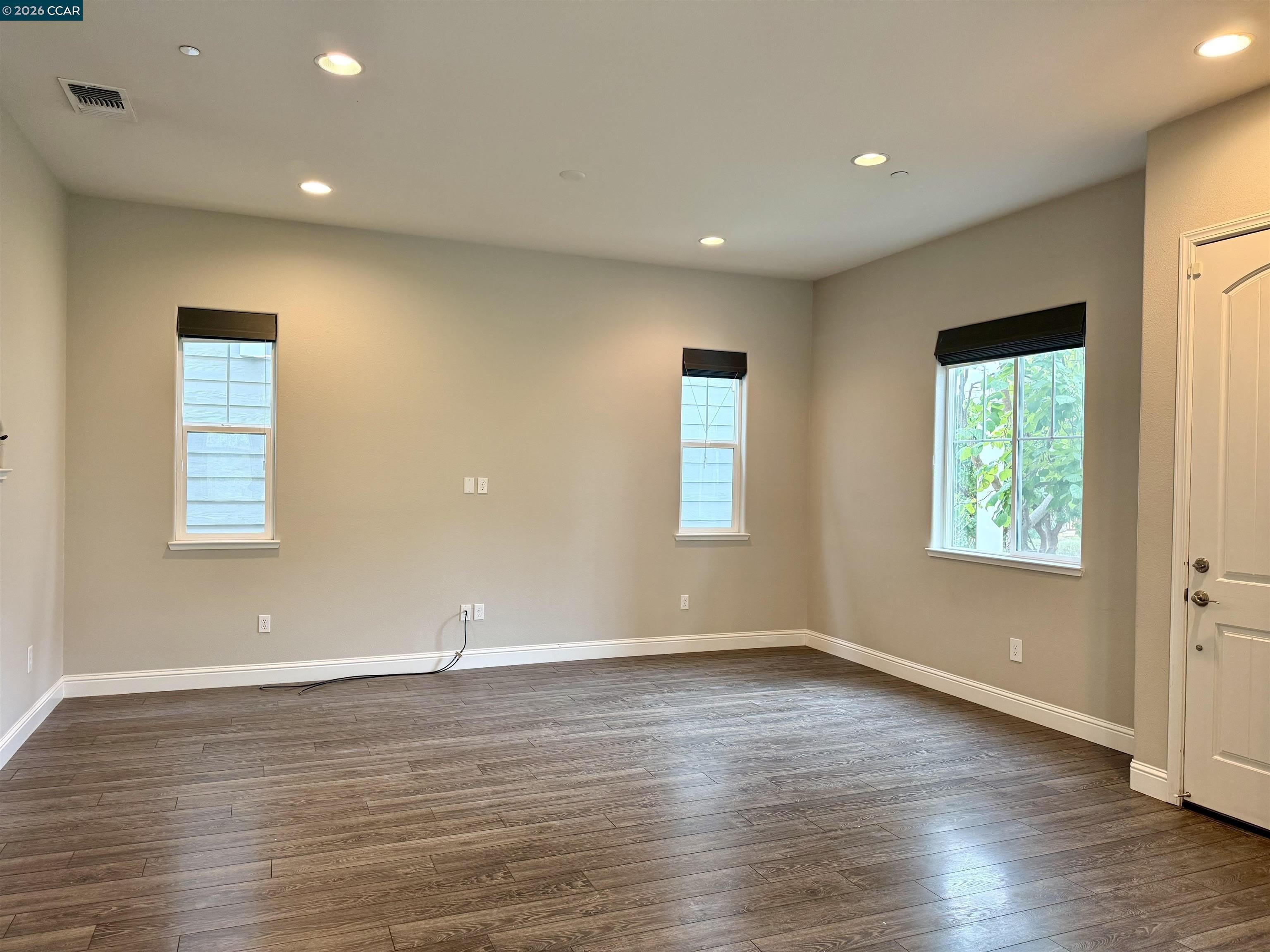 64 Persimmon Walk – photo 3