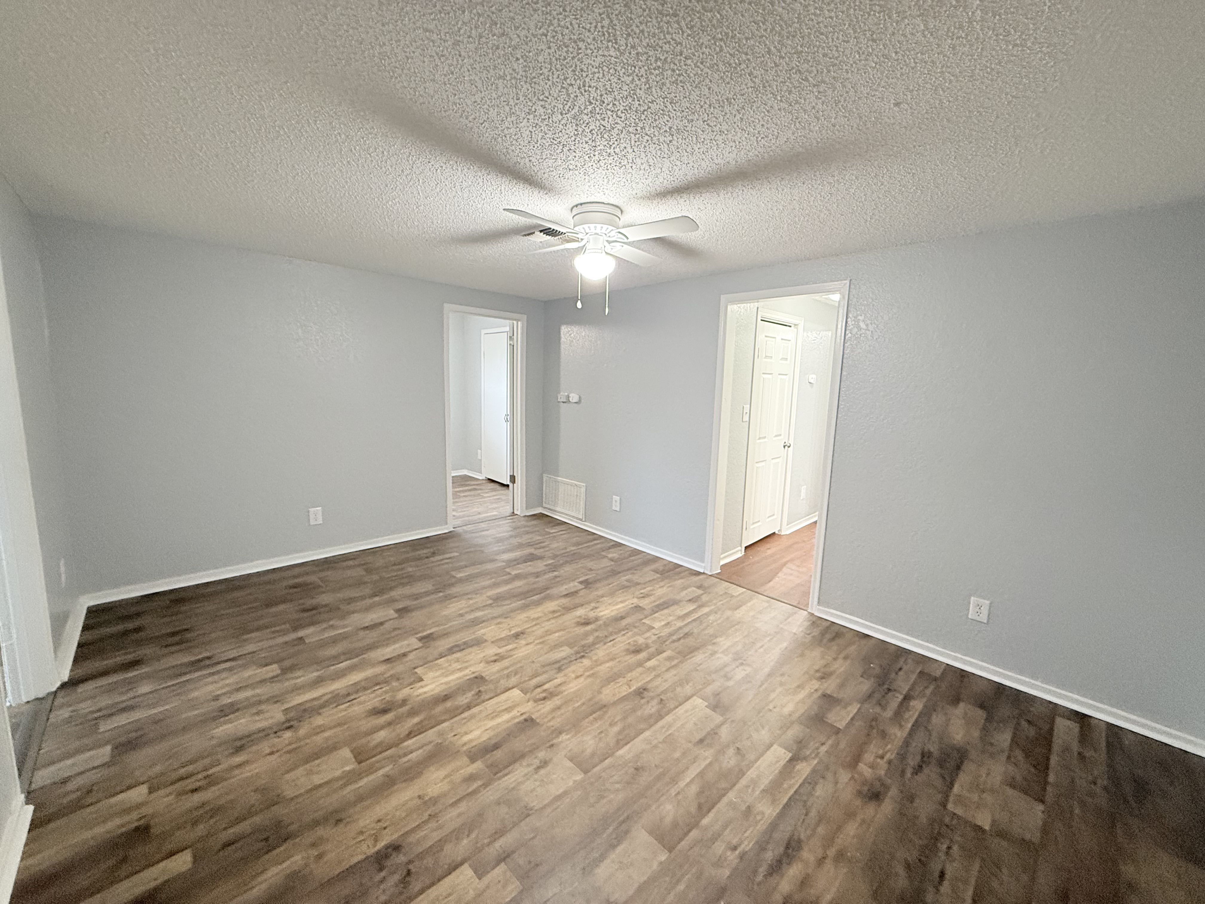 3212 S Ross Ave – photo 2