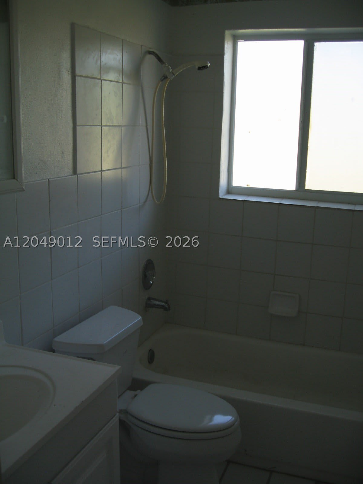 136 NW 14th Way – photo 3