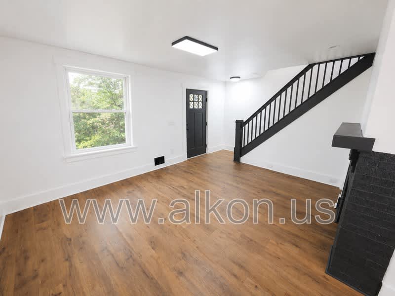 1603 Morningside Ave – photo 4