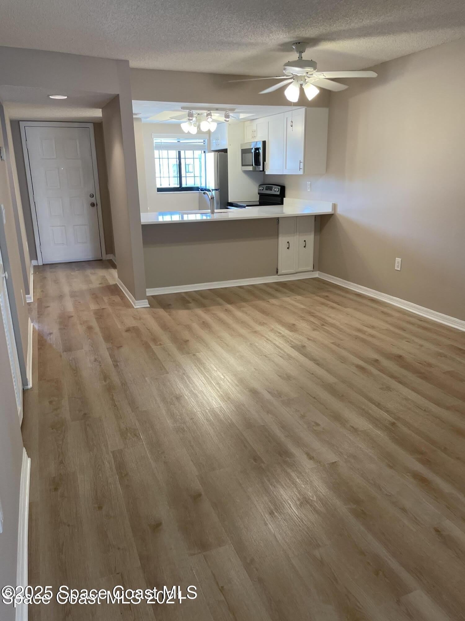 1720 Murrell Road – photo 4