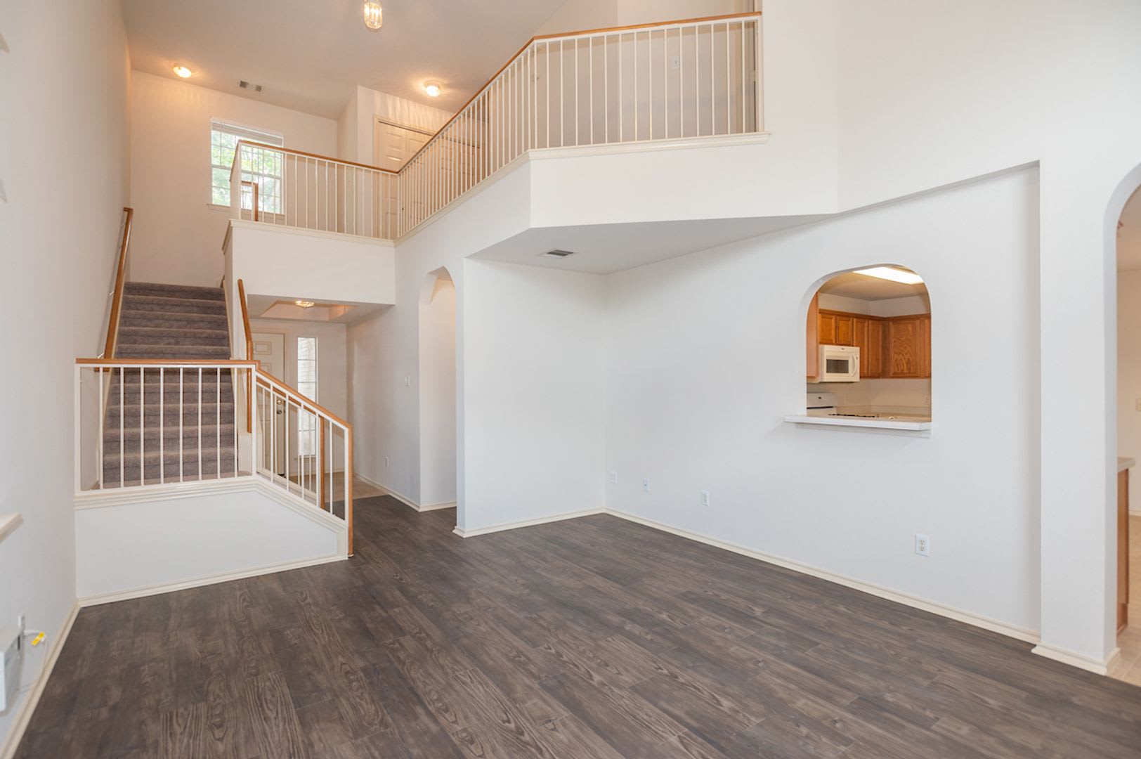 Spacious Two Story Three Bedroom Home in South Austin – photo 2