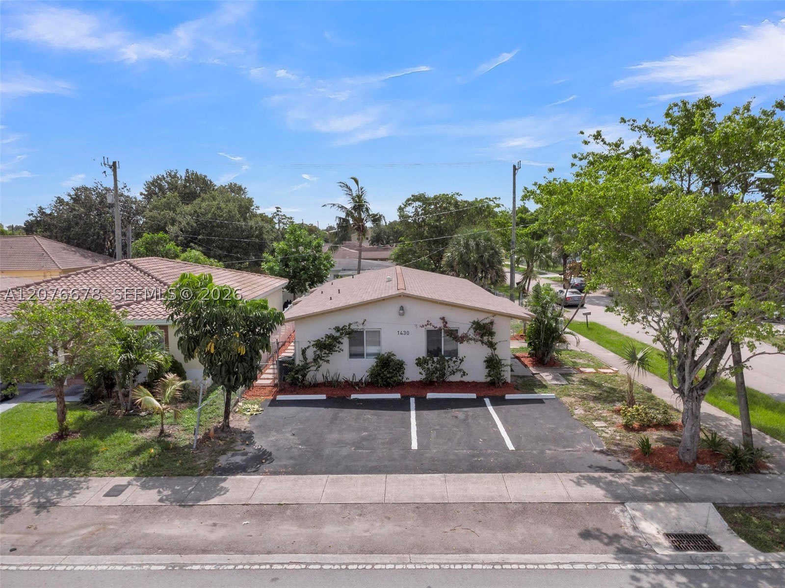 1430 Nw 27Th Ave – photo 3