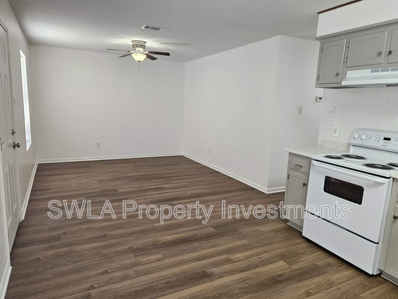 1748 South Tallowood Drive – photo 3
