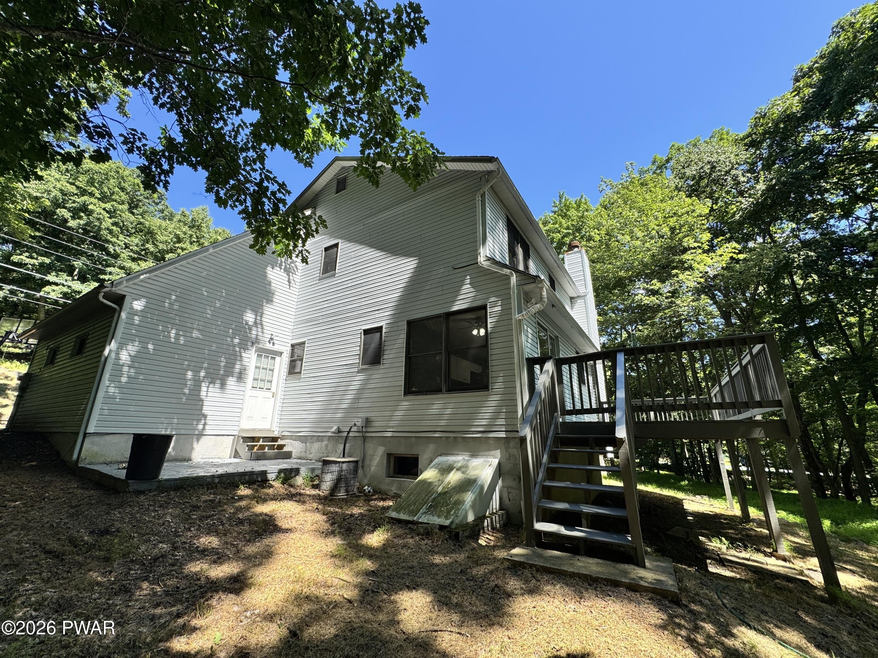 112 N Ridge Drive – photo 5