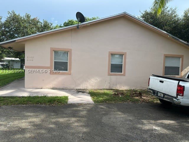 6142 Arthur St – photo 3