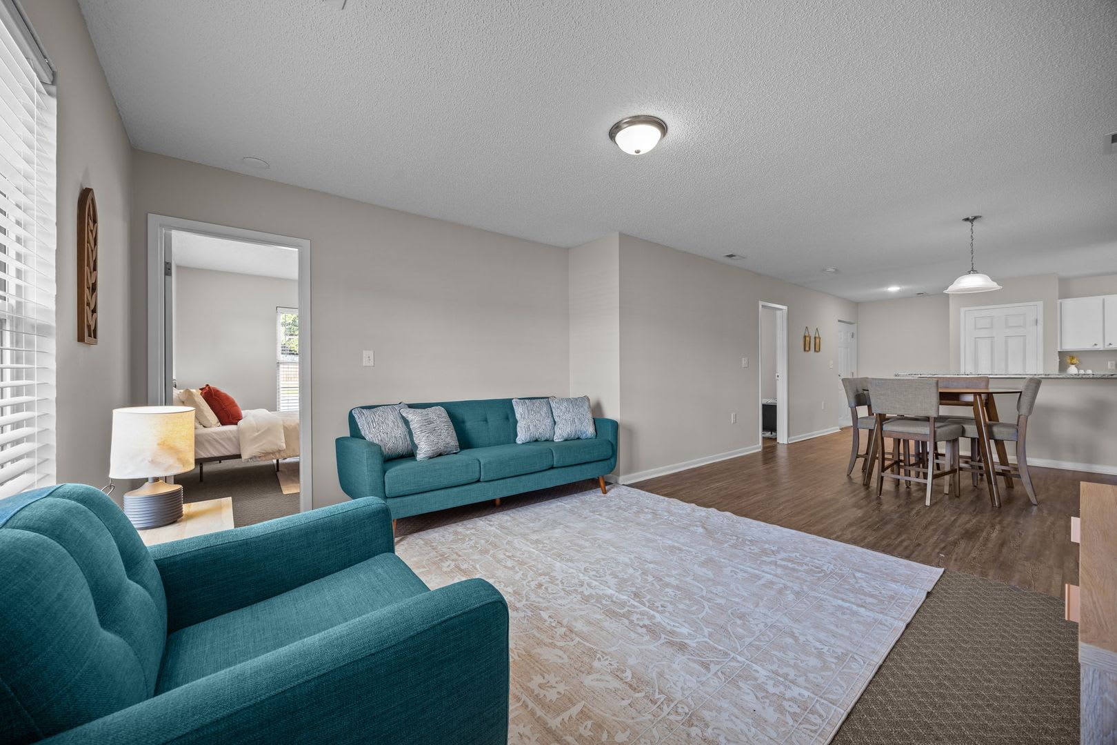 AVAILABLE FOR RENT NOW UNTIL DECEMBER 31ST ONLY!! – photo 4
