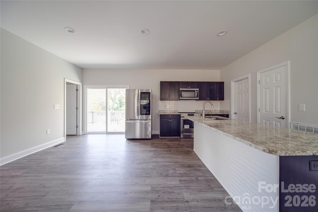 112 Rockwell Court – photo 2