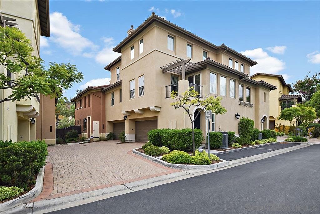 2822 Piantino Circle – photo 2