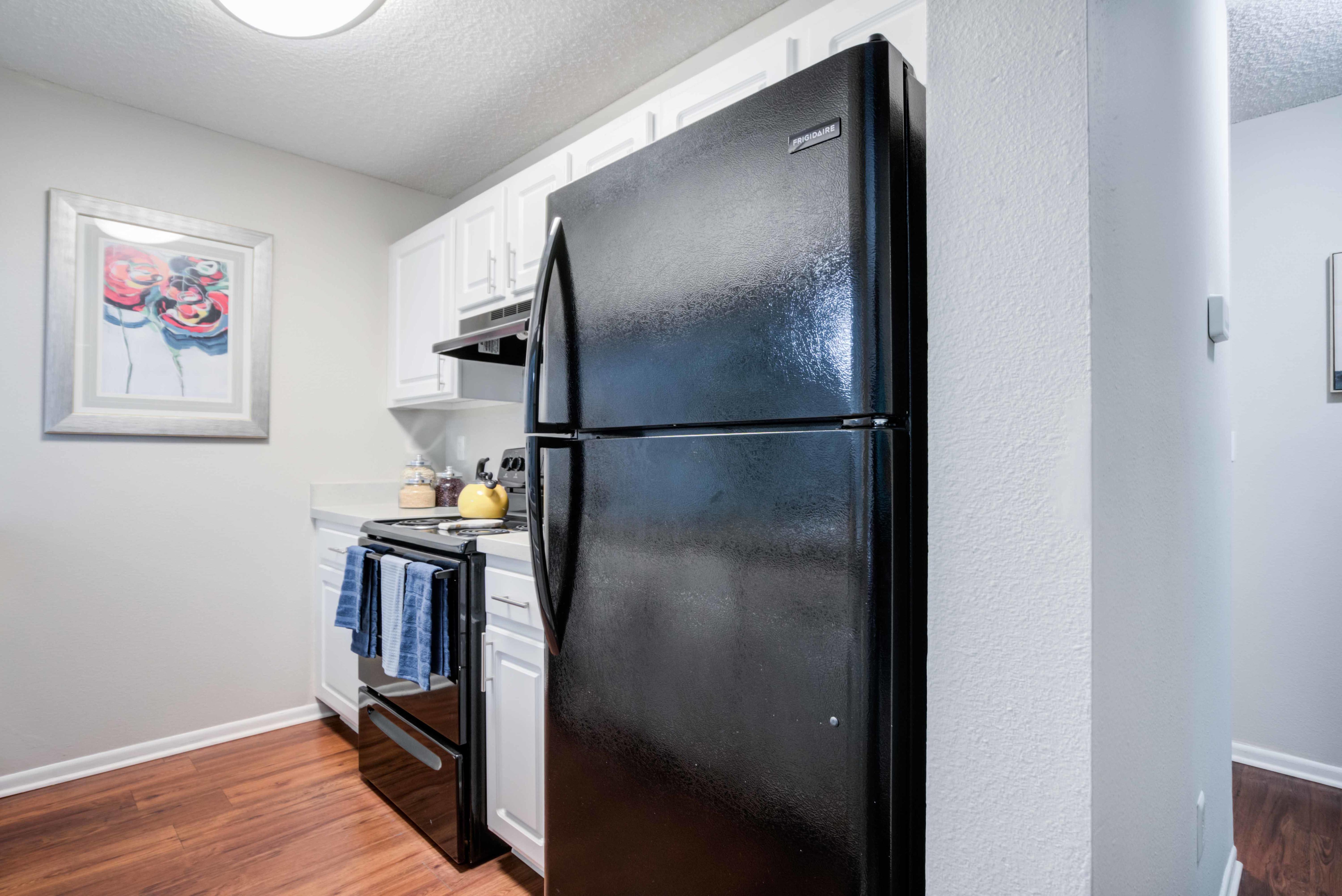 Coral Club Apartment Homes – photo 5
