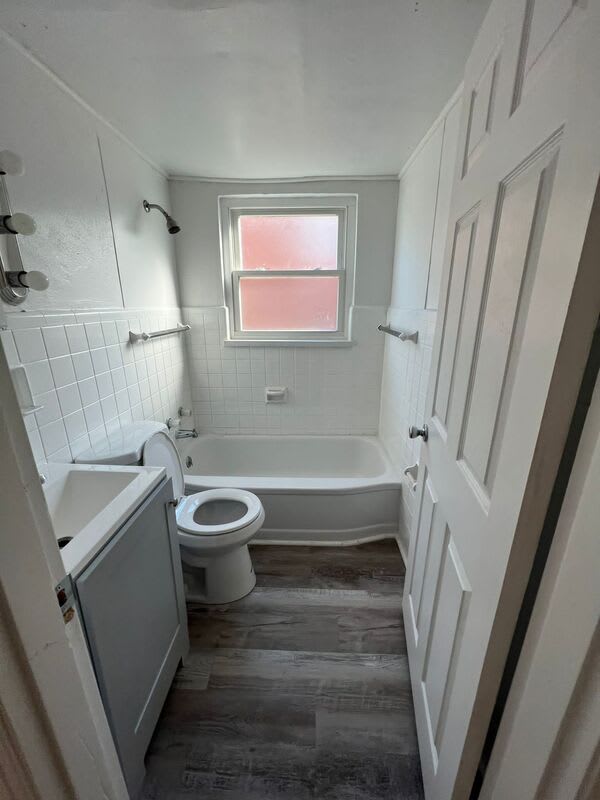250 Basswood Avenue 1 – photo 5
