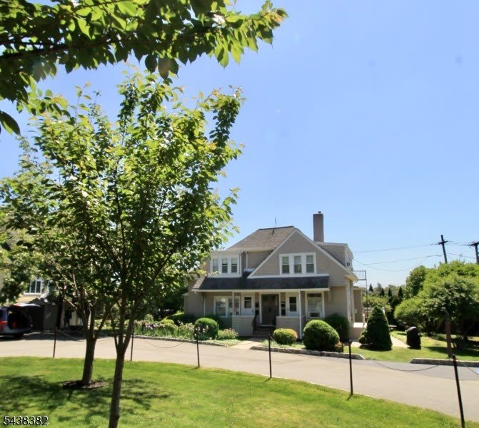 39 N Mountain Ave – photo 5