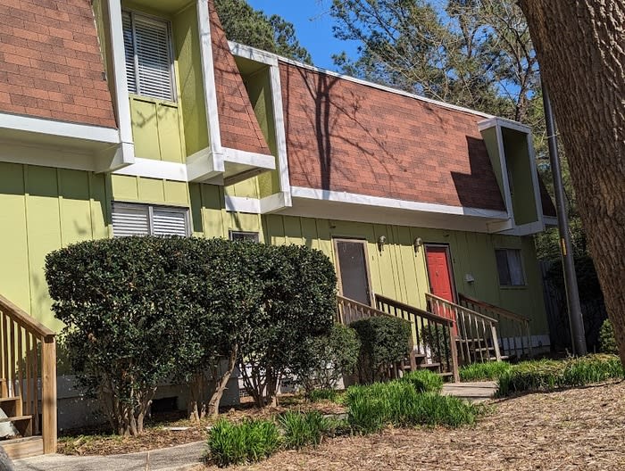 7106 Longstreet Drive – photo 1