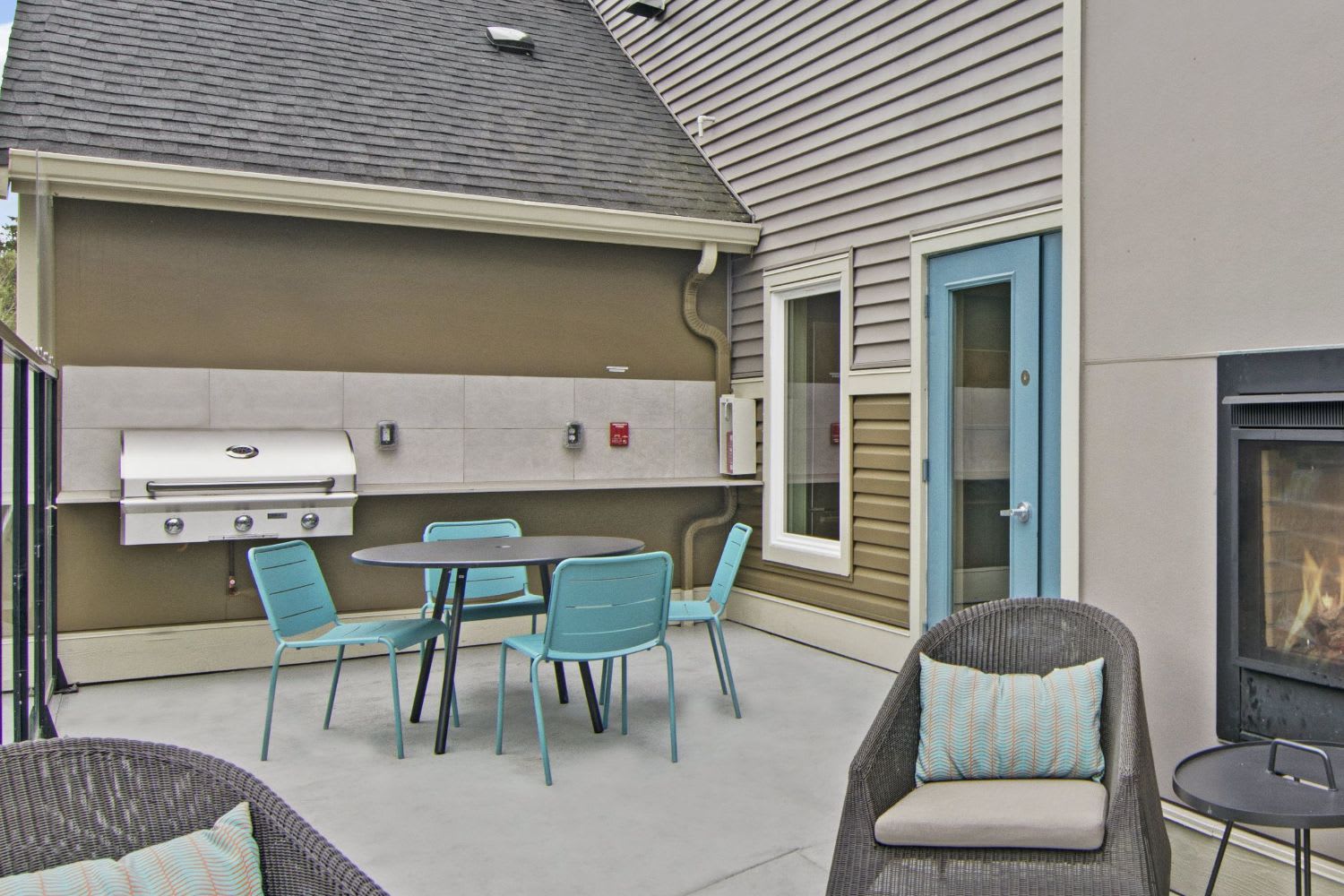 On The Green At Harbour Pointe – photo 5