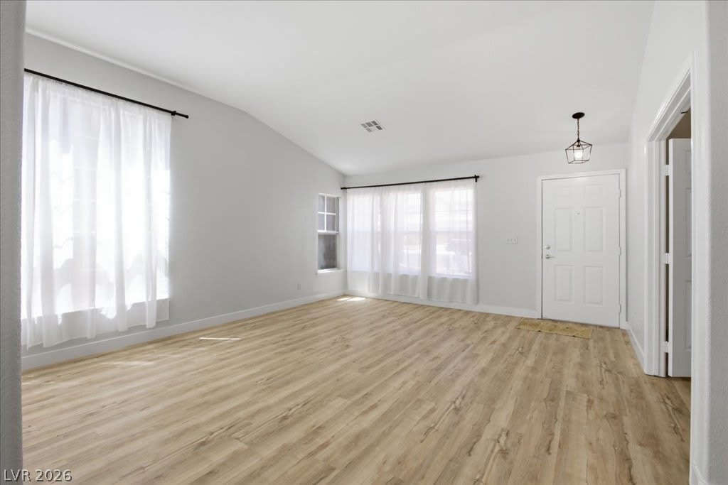 9569 Teton Diablo Avenue – photo 5