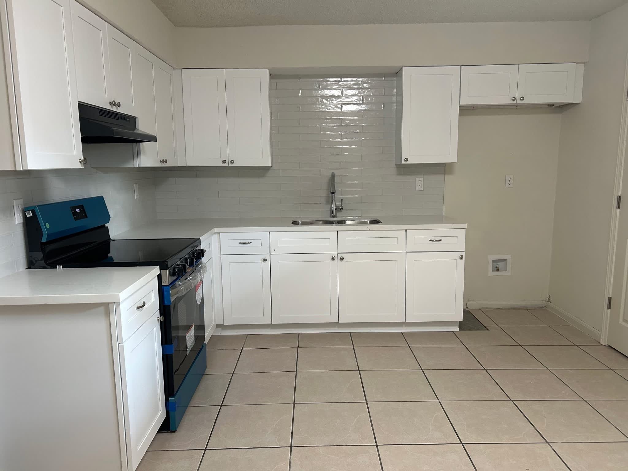 1535 Savannah Drive – photo 4