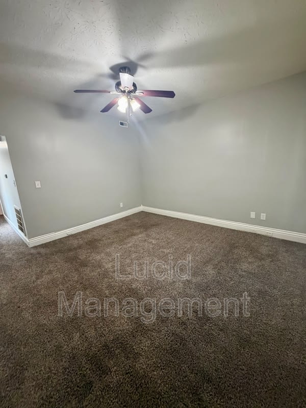 208 Ottawa Ave – photo 2