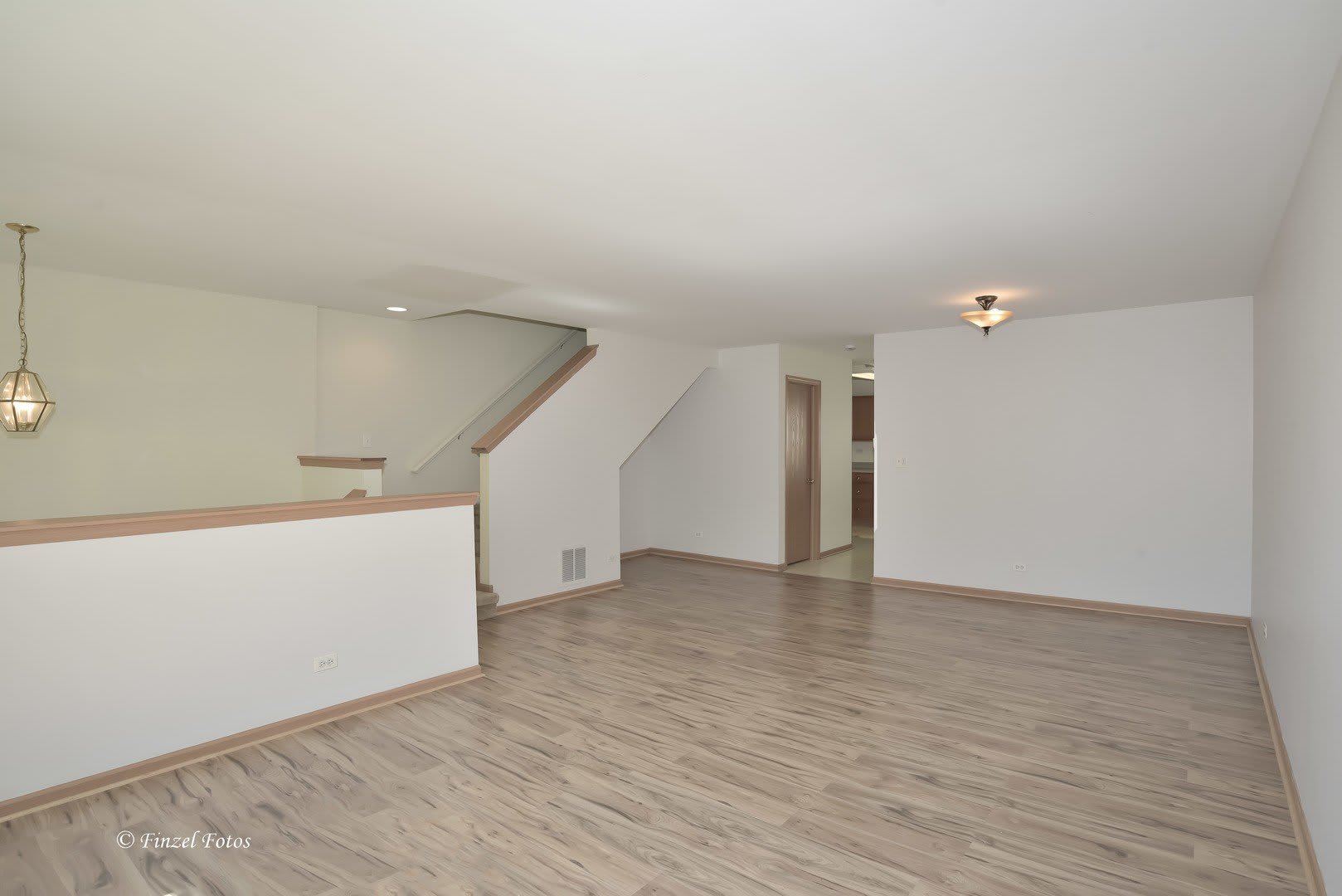 923 Emerald Drive – photo 5