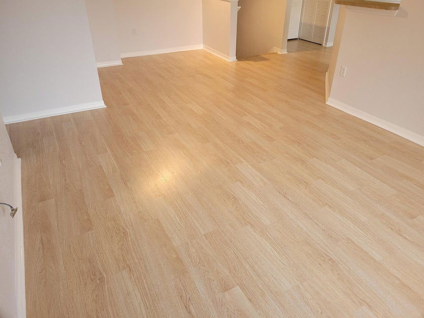 11010 Legacy Drive – photo 2