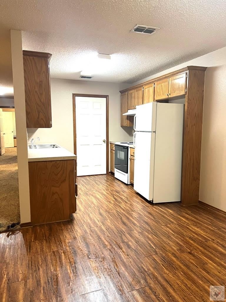 5104 Galloping Way – photo 3