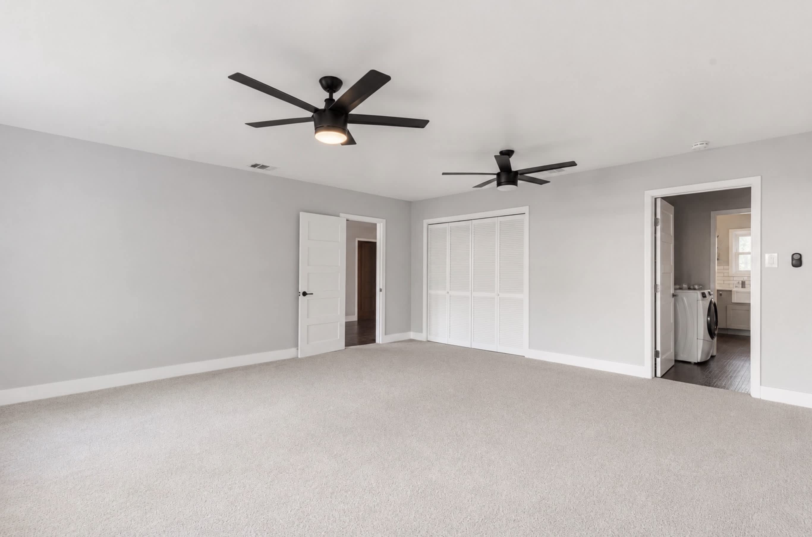 9706 Cottle Dr – photo 5