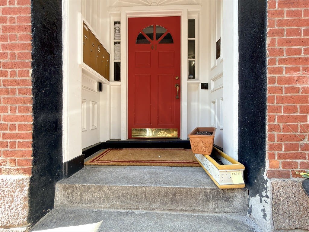 41 Pickney St – photo 2