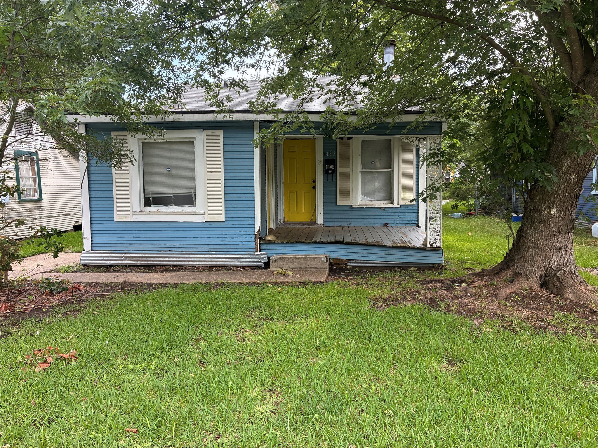 1435 Natalie Street – photo 1