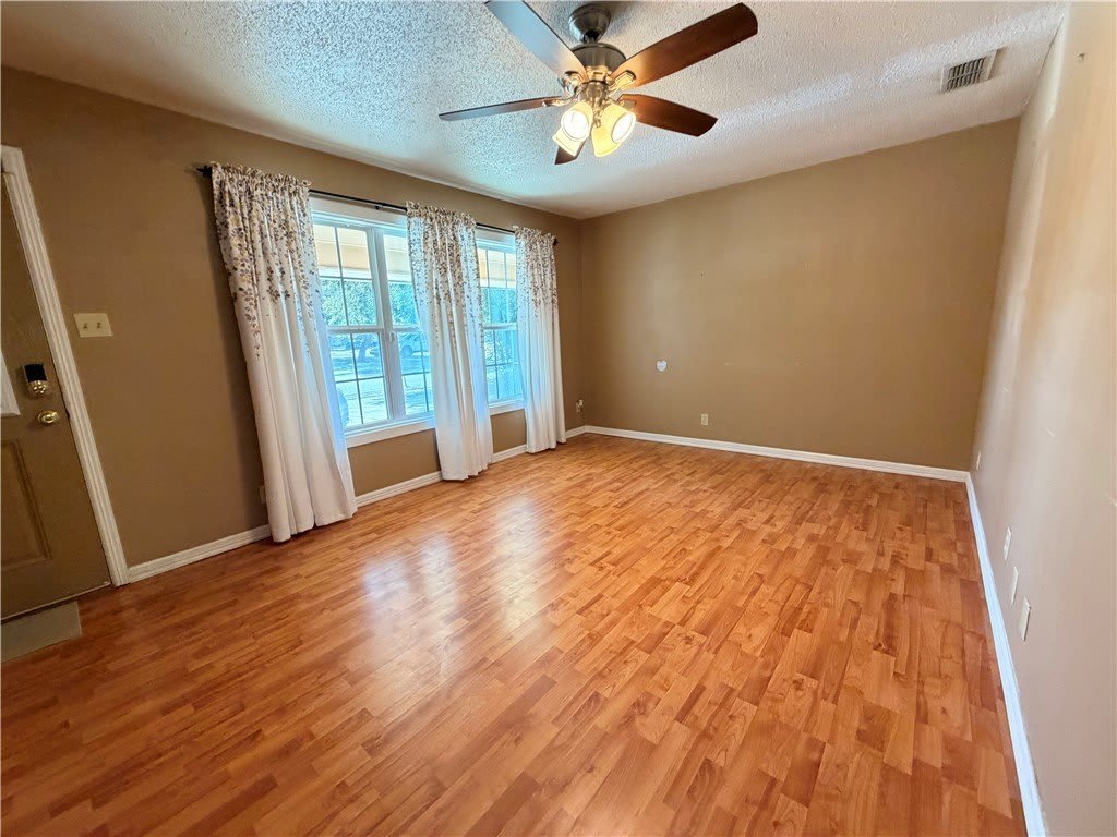 1708 Crosby Street – photo 3