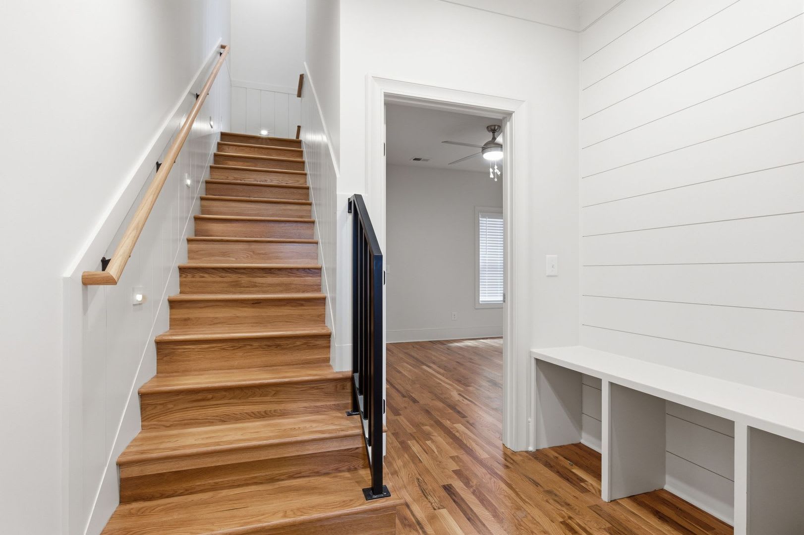 6305 Robertson Avenue – photo 3