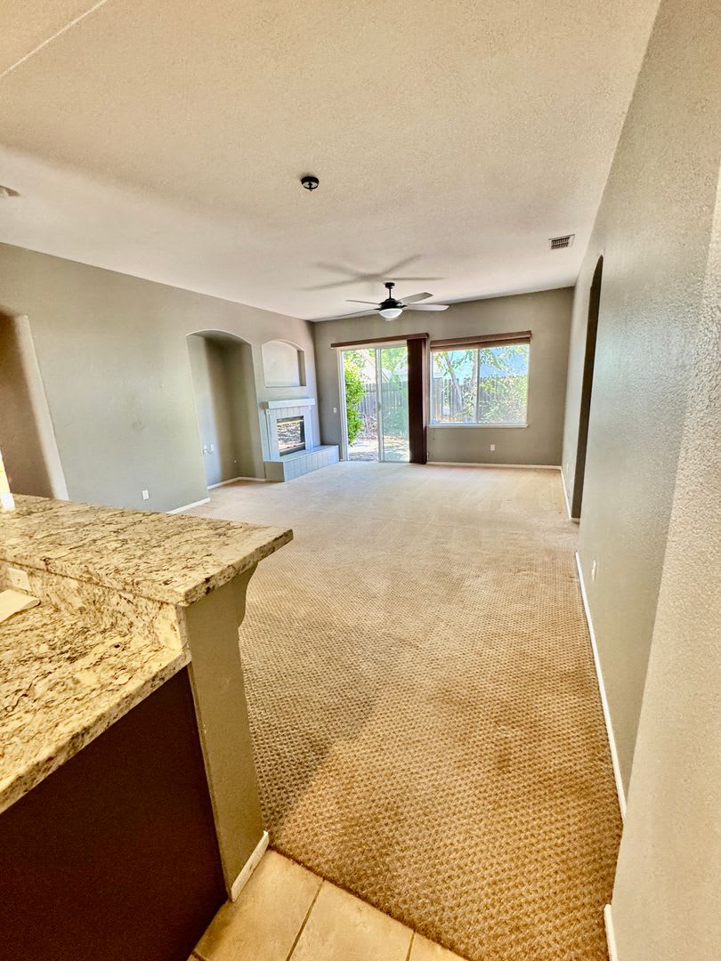Great Court Location Near Galleria Roseville & Hwy 65 – photo 3