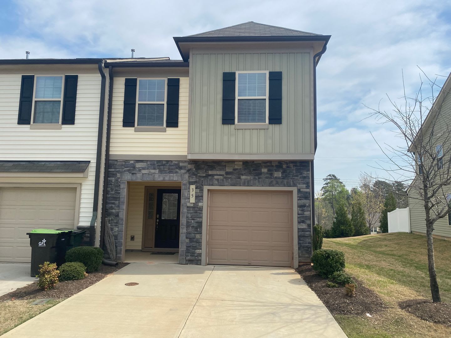 **Charming 3/2.5 Townhome in Clayton** – photo 3