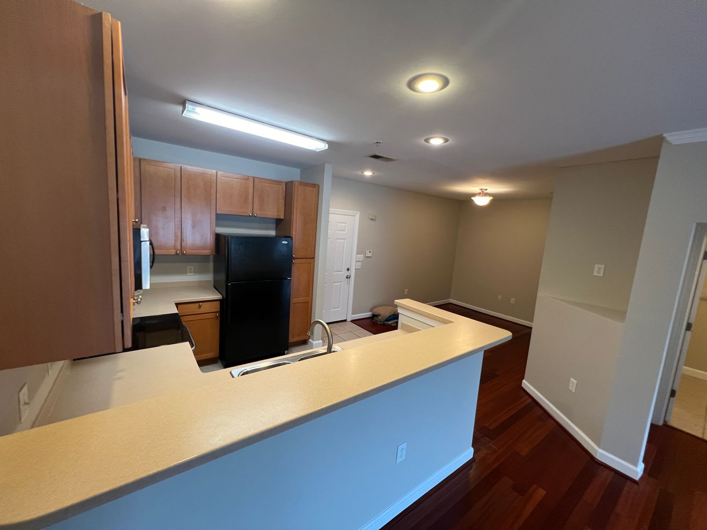 Bellingham Park 2 Bedroom Condo – photo 4