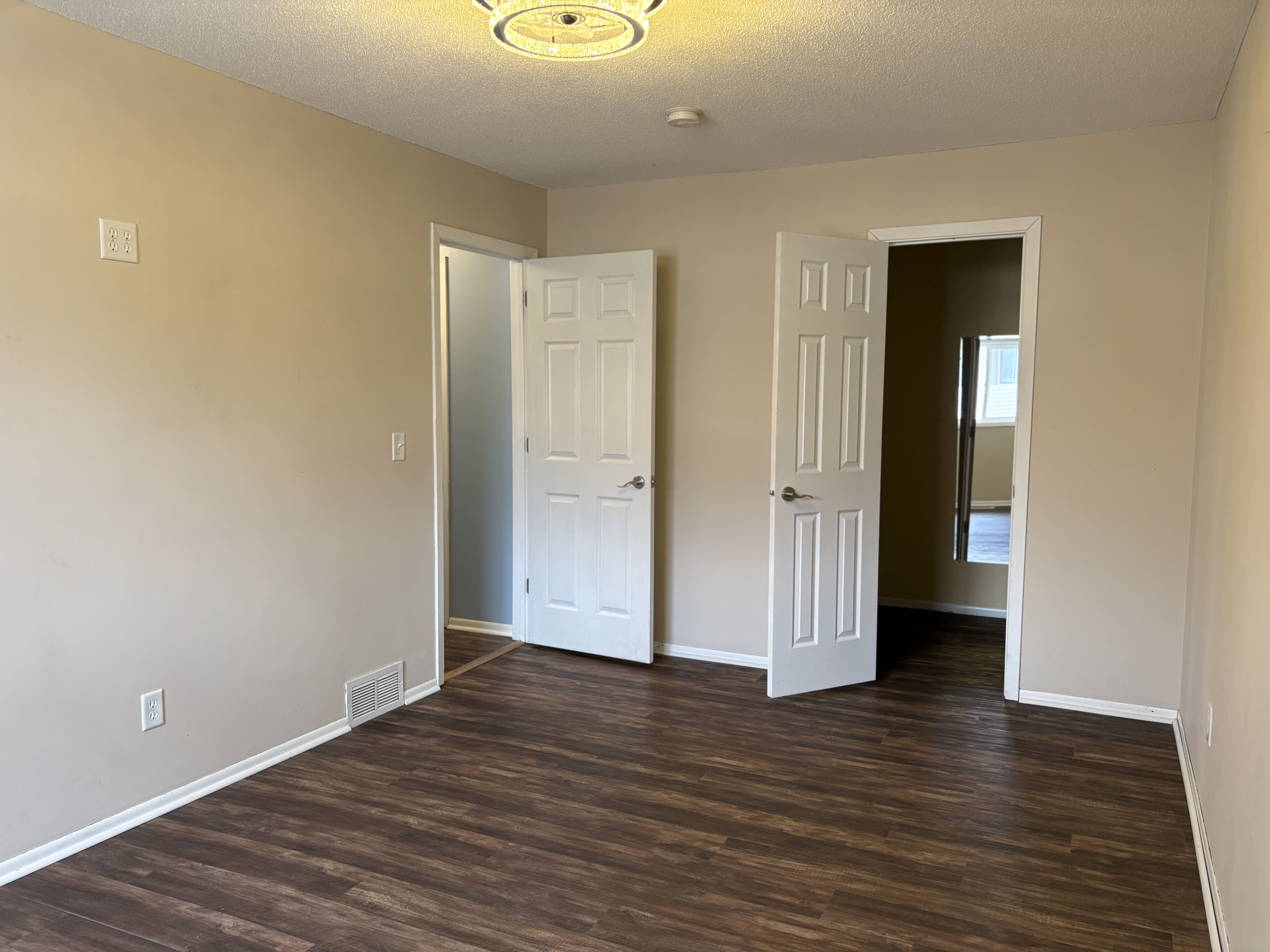 3622 Garden Blvd N – photo 4