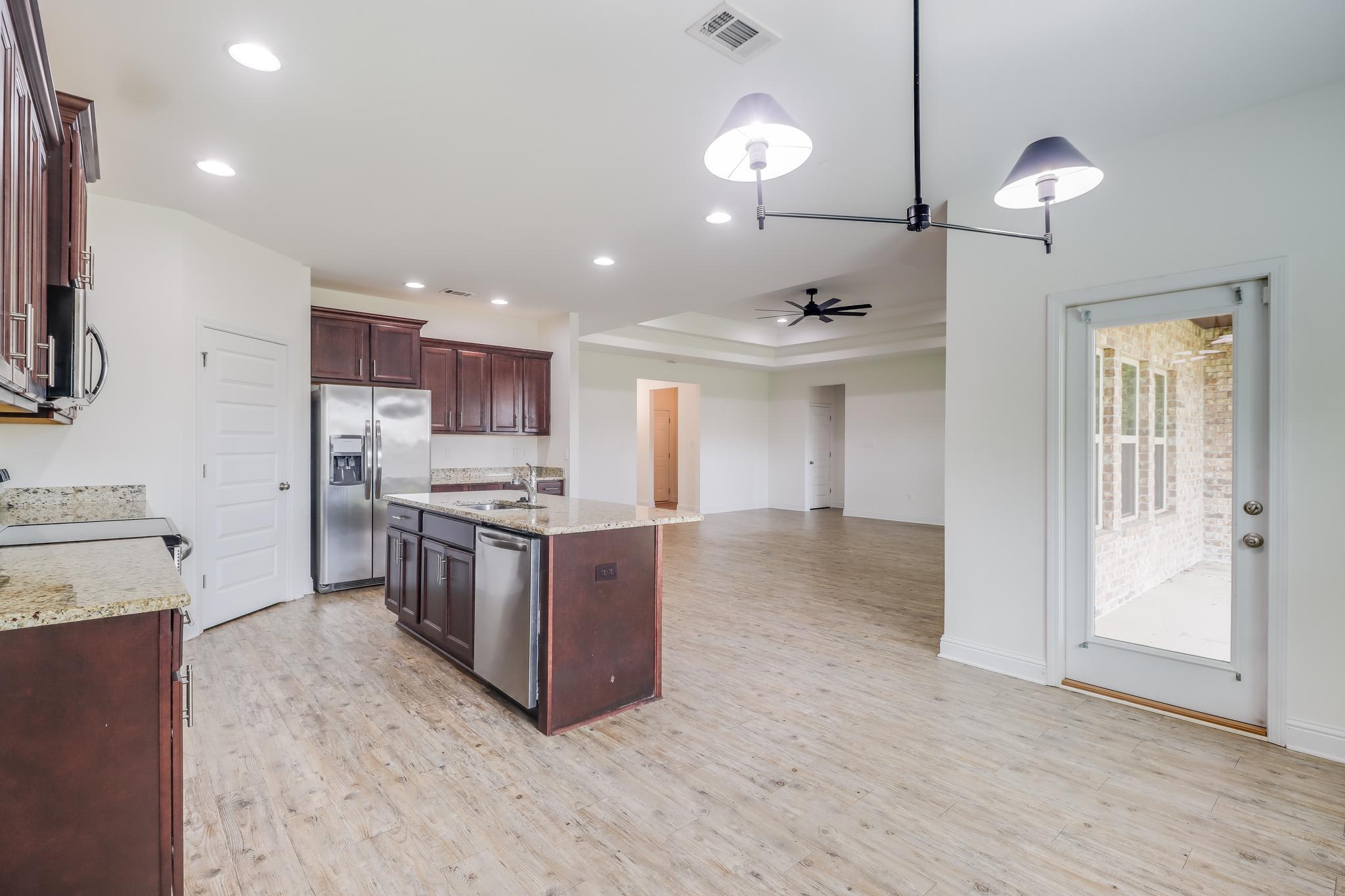 10837 Chapelwood Drive – photo 5