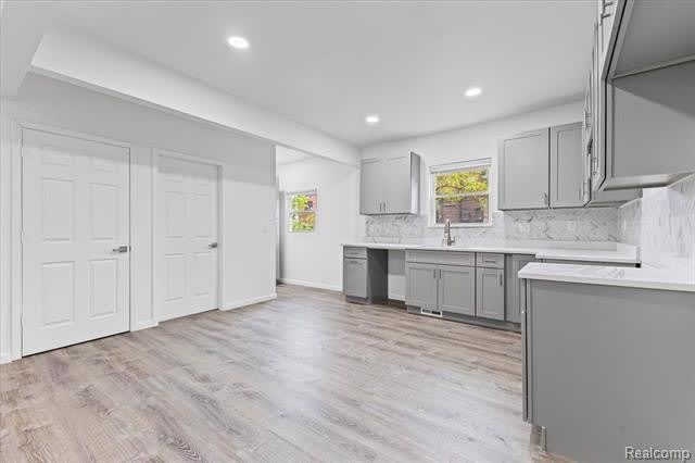 3957 Lenox Street – photo 5